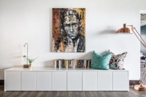 Simple modern furniture to accentuate a focal point